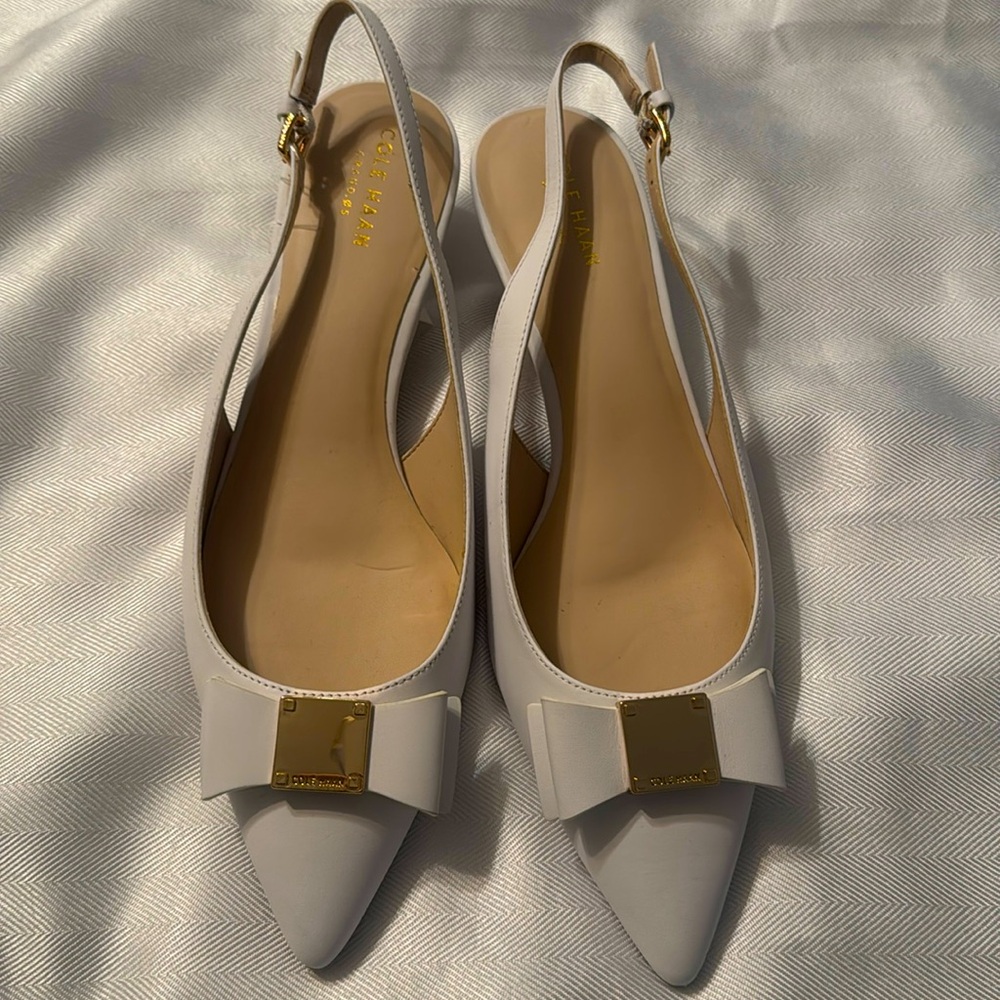 NWT Cole Hann kitten heels white color size 8B